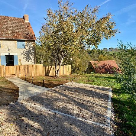 Le gîte de La Villénie - en pleine Nature - 5 min centre ville de Sarlat Extérieur photo